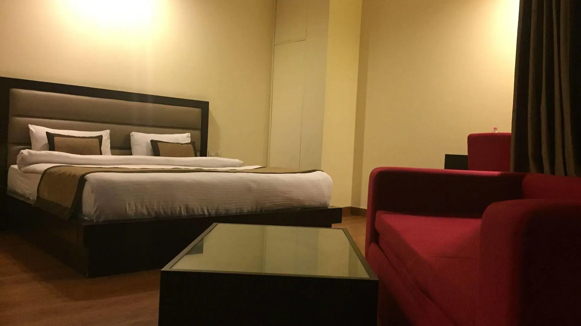 Hotel Aura @Airport New Delhi Inde