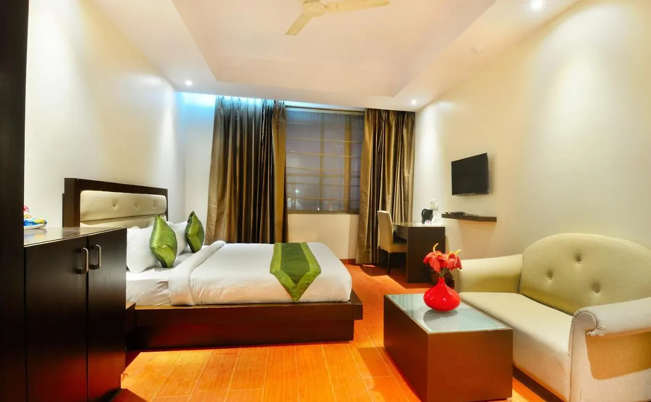 Hotel Aura @Airport New Delhi