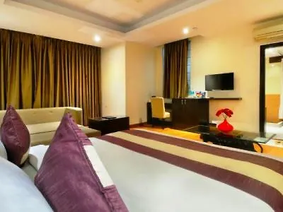 Hotel Aura @Airport New Delhi